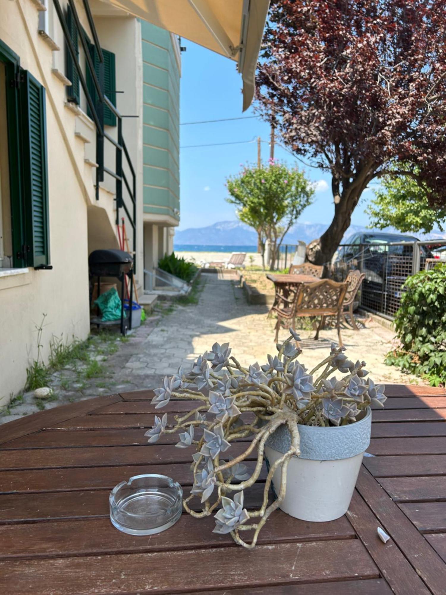 Παγώνα, By The Sea Apartment Pefki  Bagian luar foto